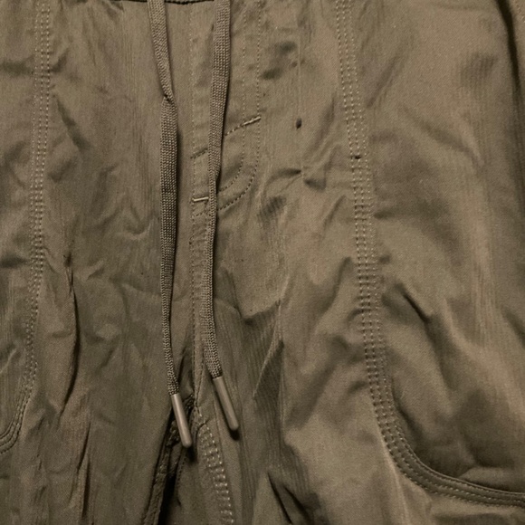 The North Face Capris - Picture 3 of 4